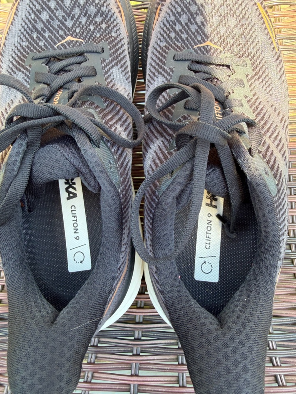 Hoka One One Clifton 9 Women’s Running Gym Training Shoes Black Gold - Size 7.5 - Picture 8 of 9